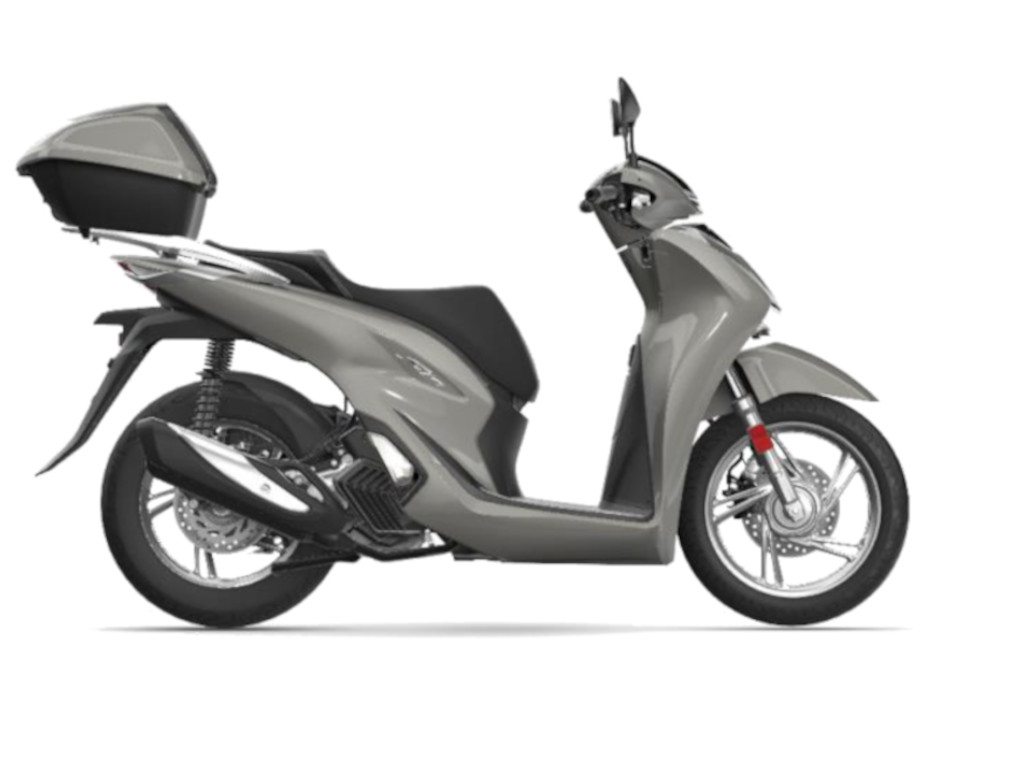 HONDA SH 125CC motorcycle rental in London, Catford, Tooting and Sutton