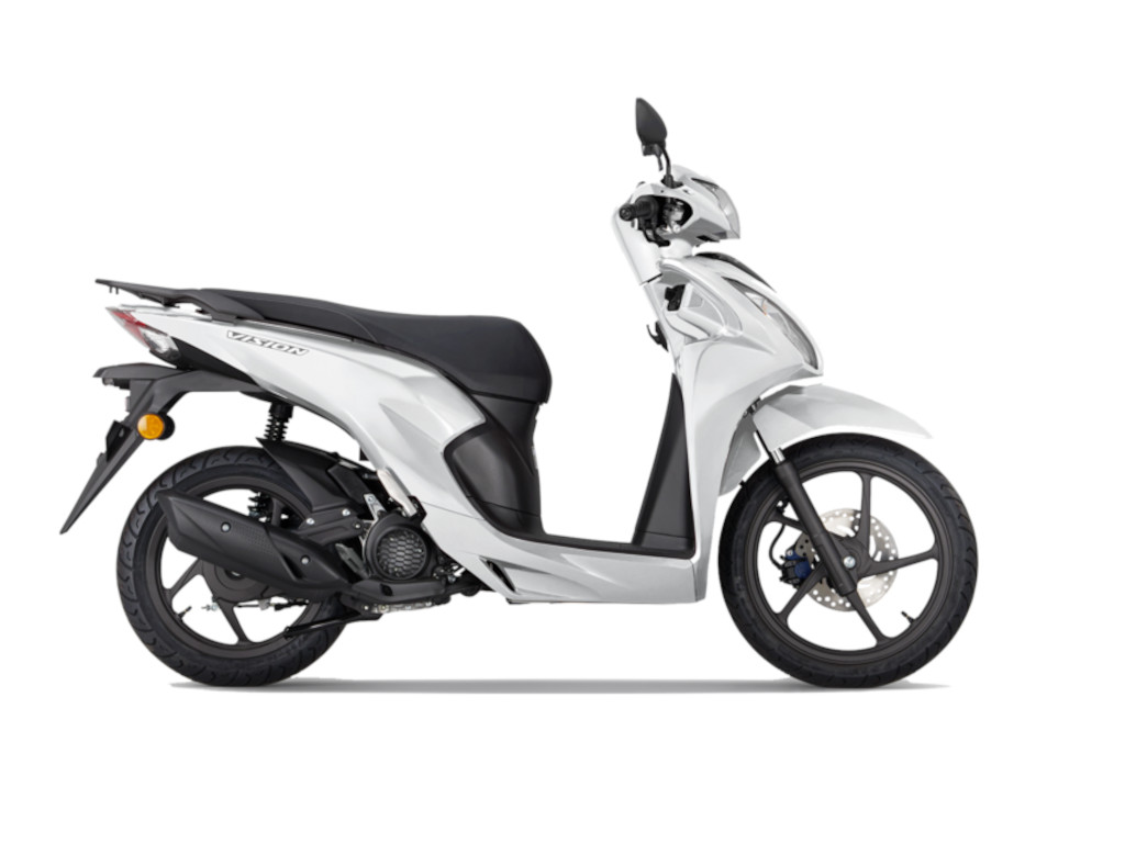 HONDA VISION 125CC motorcycle rental in London, Catford, Tooting and Sutton